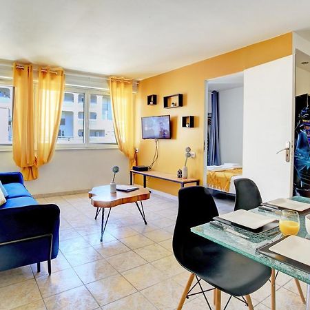 Un court séjour, 4 min de la gare Saint Roch, Wifi Montpellier Esterno foto